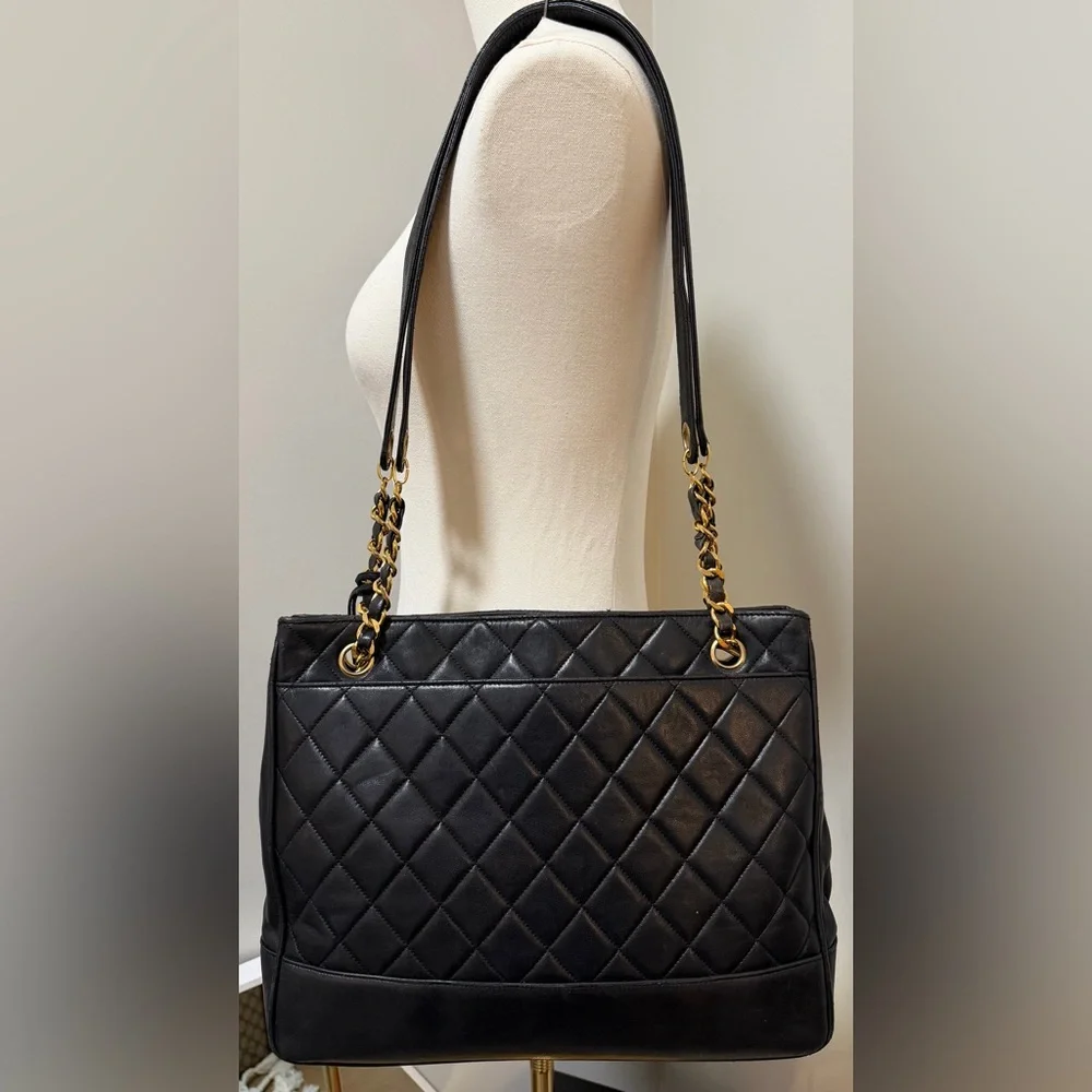 Chanel Vintage Quilted Lambskin Slit Pocket Shoulder Tote Black Gold Chain Charm